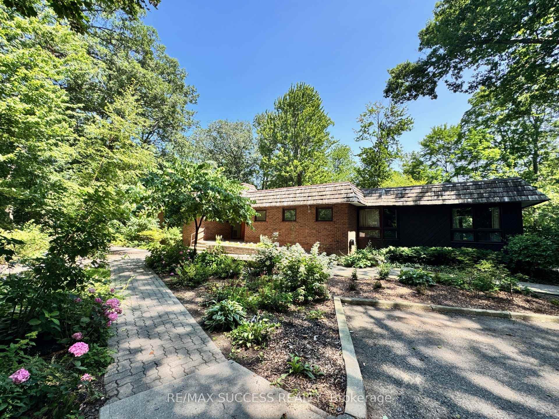 Photo 52 of Unit 66, 1200 Walden Circle, Mississauga, Clarkson — HOMEH