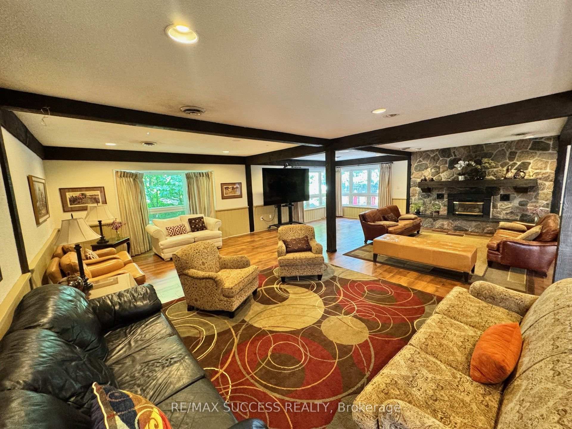 Photo 58 of Unit 66, 1200 Walden Circle, Mississauga, Clarkson — HOMEH
