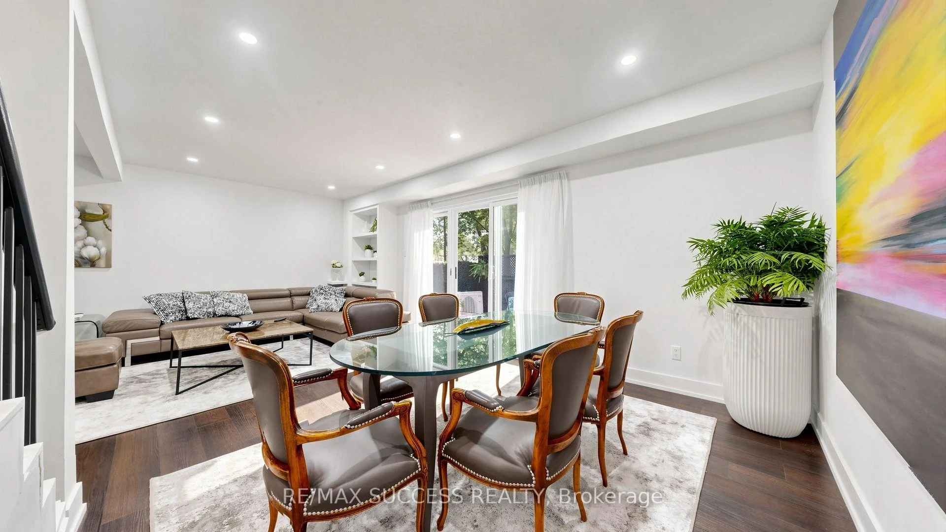 Photo 10 of Unit 66, 1200 Walden Circle, Mississauga, Clarkson — HOMEH