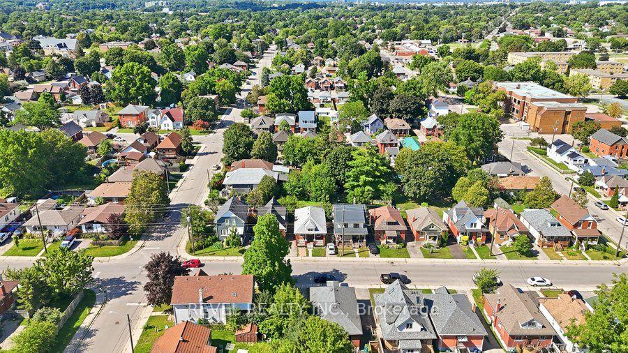 Photo 13 of 104 Mary Street, Brantford, Victoria/Arthur — HOMEH