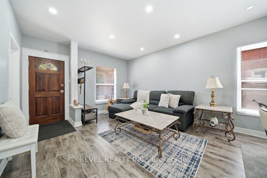 Photo 17 of 104 Mary Street, Brantford, Victoria/Arthur — HOMEH