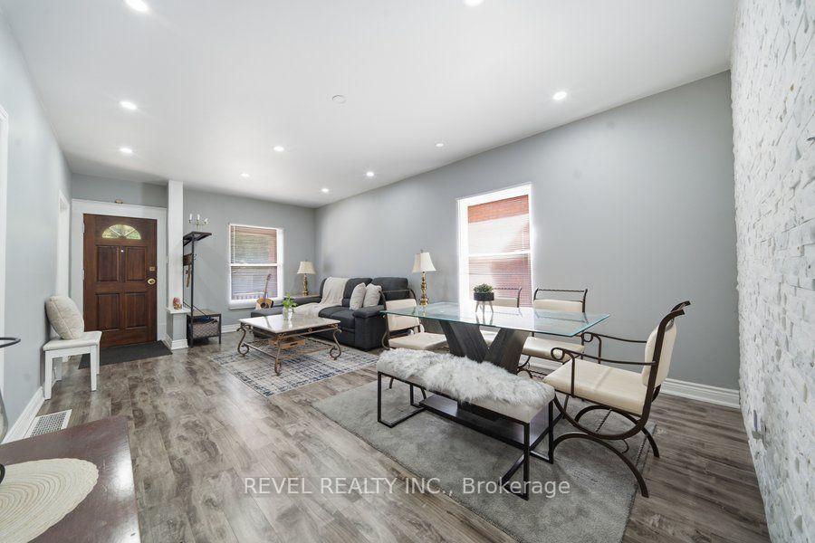 Photo 20 of 104 Mary Street, Brantford, Victoria/Arthur — HOMEH
