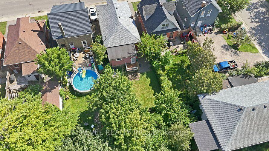 Photo 38 of 104 Mary Street, Brantford, Victoria/Arthur — HOMEH