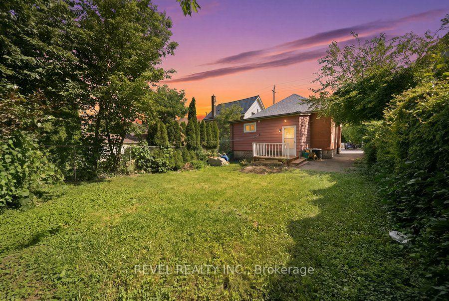 Photo 41 of 104 Mary Street, Brantford, Victoria/Arthur — HOMEH