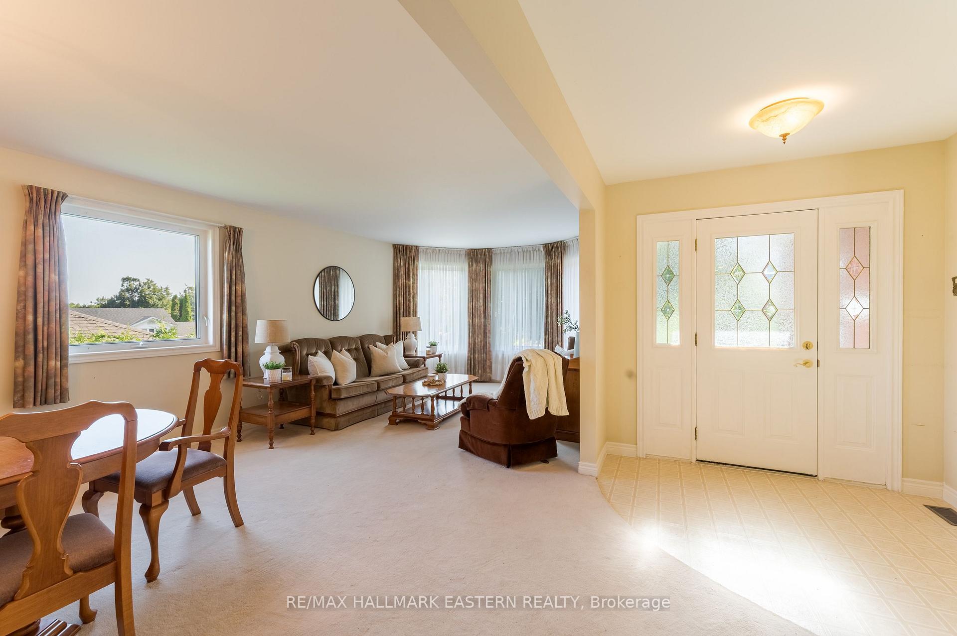 Photo 4 of 1111 Afton Road, Peterborough, Otonabee Ward 1 — HOMEH