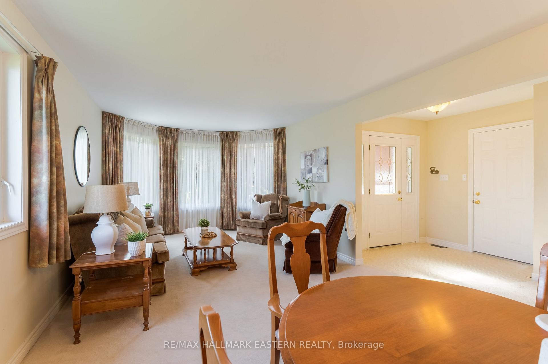 Photo 7 of 1111 Afton Road, Peterborough, Otonabee Ward 1 — HOMEH