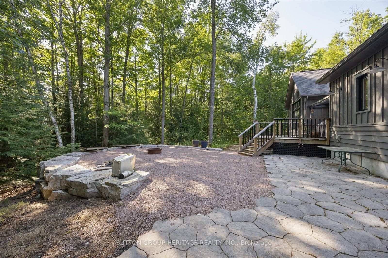 Photo 42 of 88 Tannenweg, Scugog, Rural Scugog — HOMEH