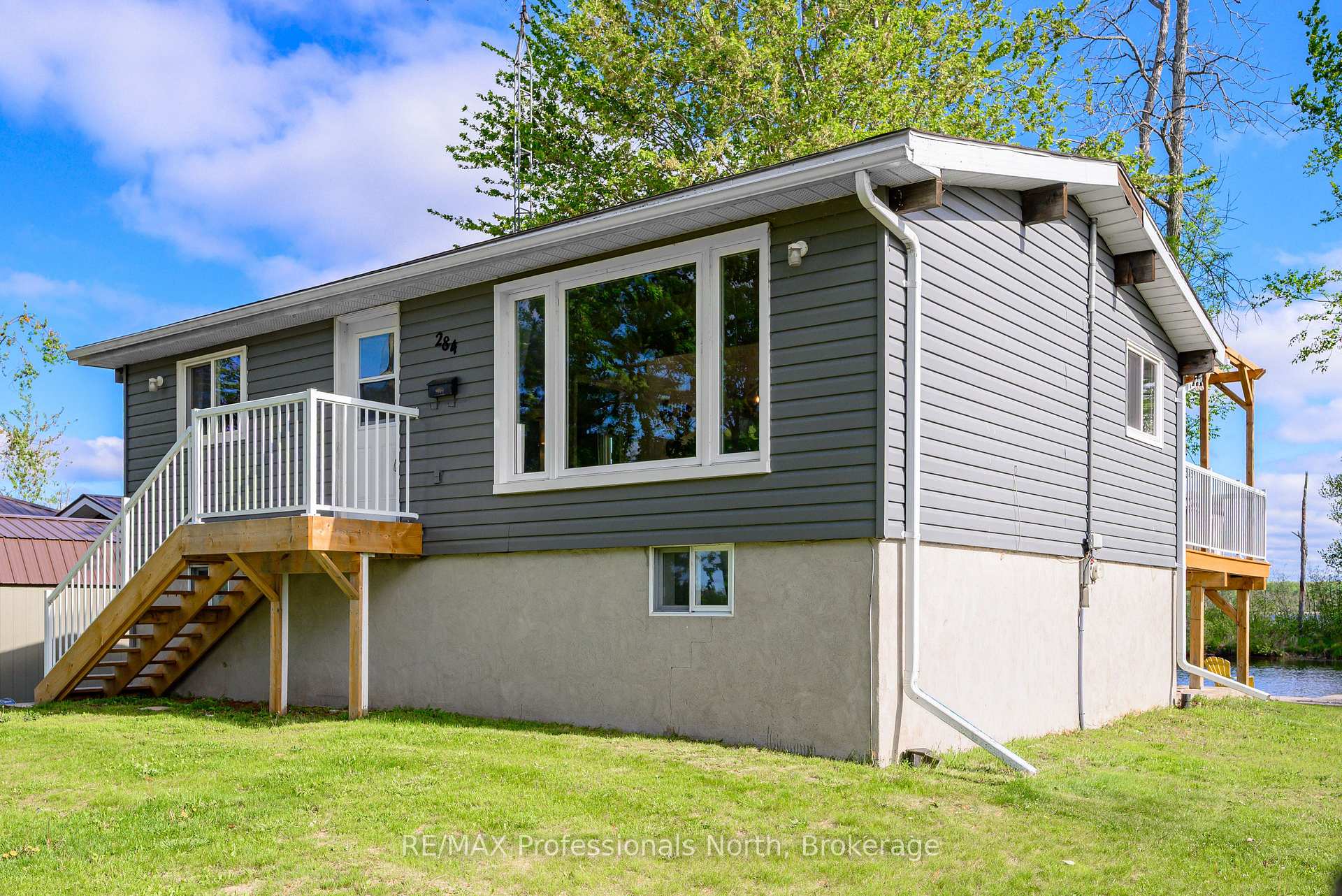Photo 3 of 284 Moorings Drive, Kawartha Lakes, Somerville — HOMEH