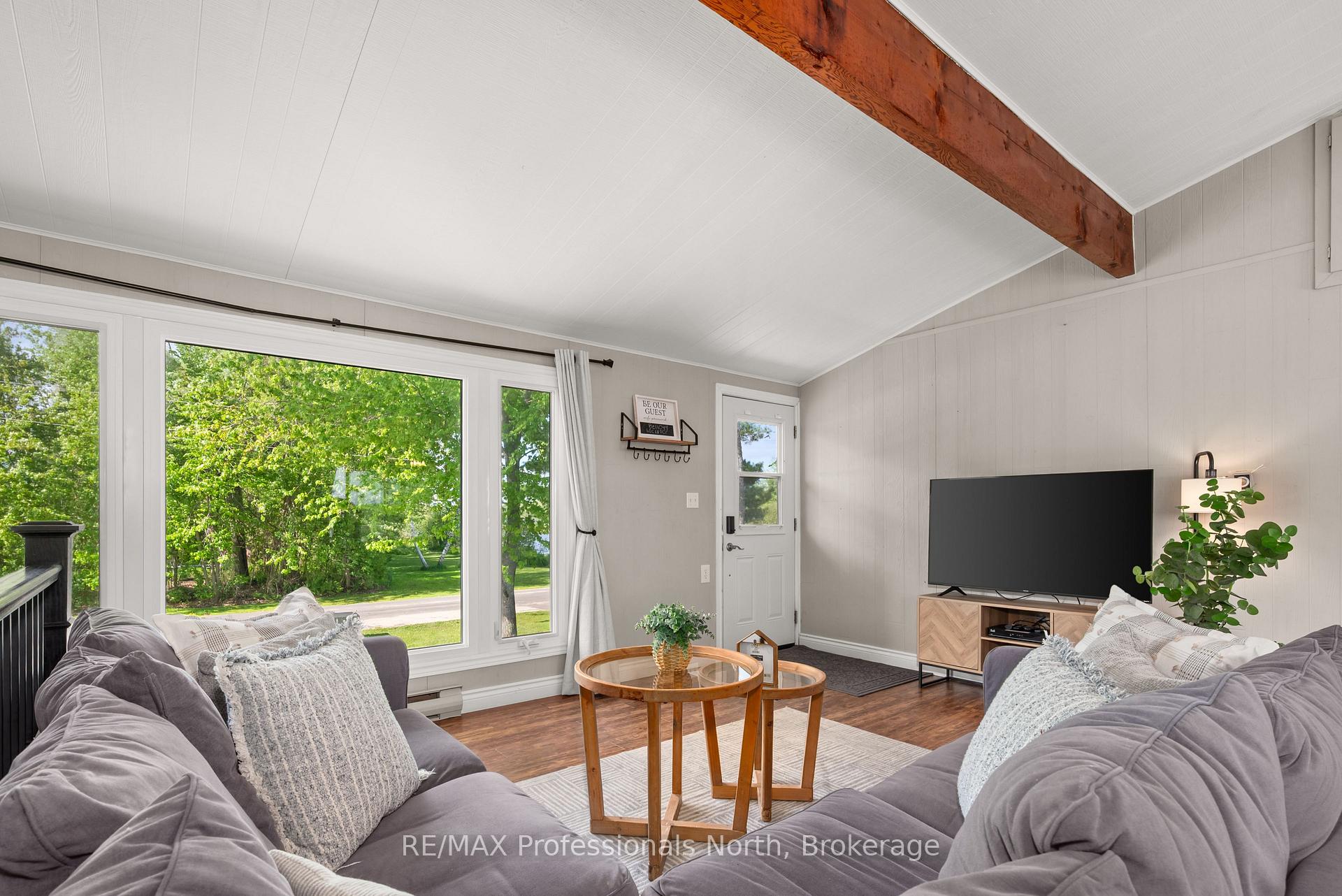 Photo 13 of 284 Moorings Drive, Kawartha Lakes, Somerville — HOMEH