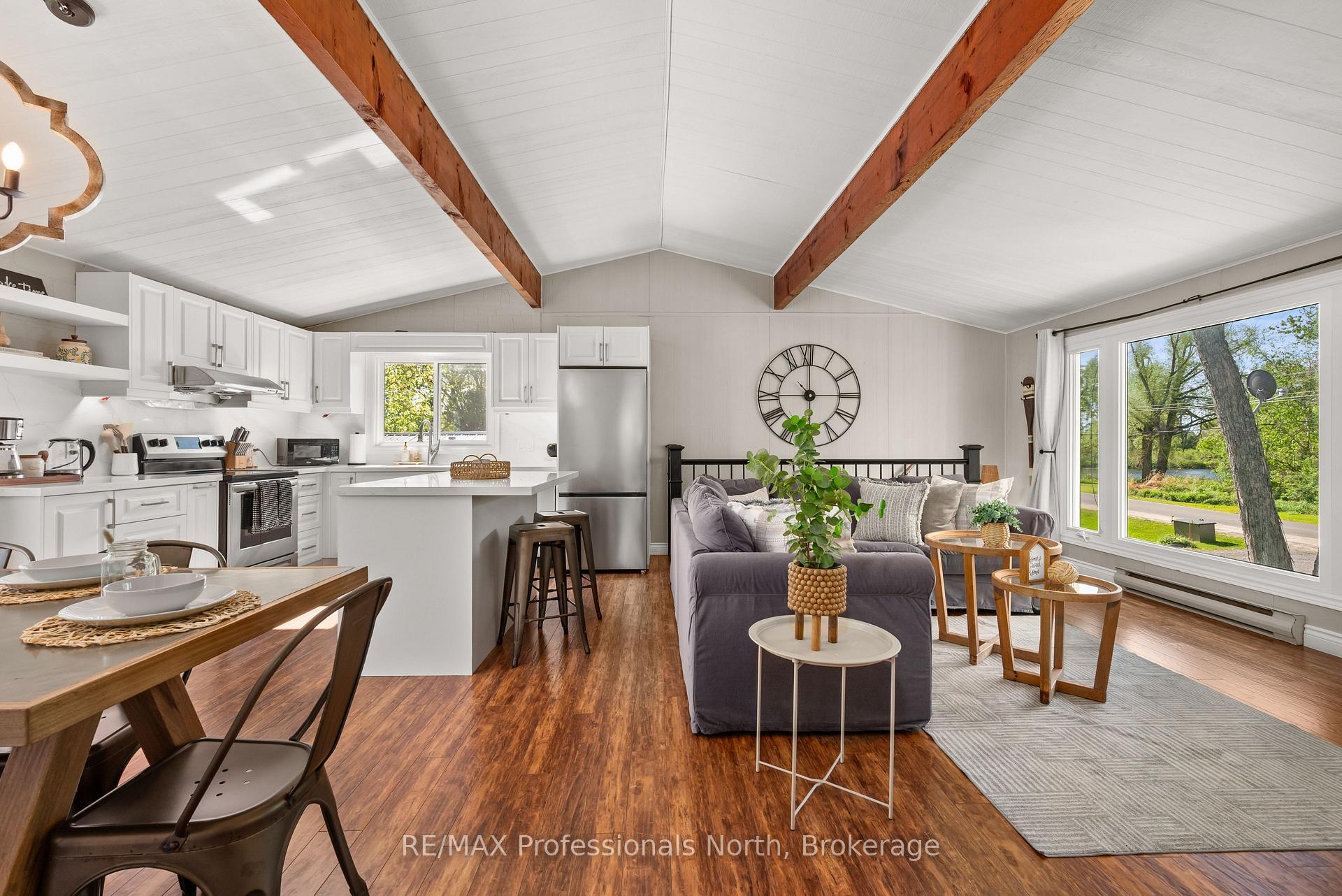 Photo 15 of 284 Moorings Drive, Kawartha Lakes, Somerville — HOMEH