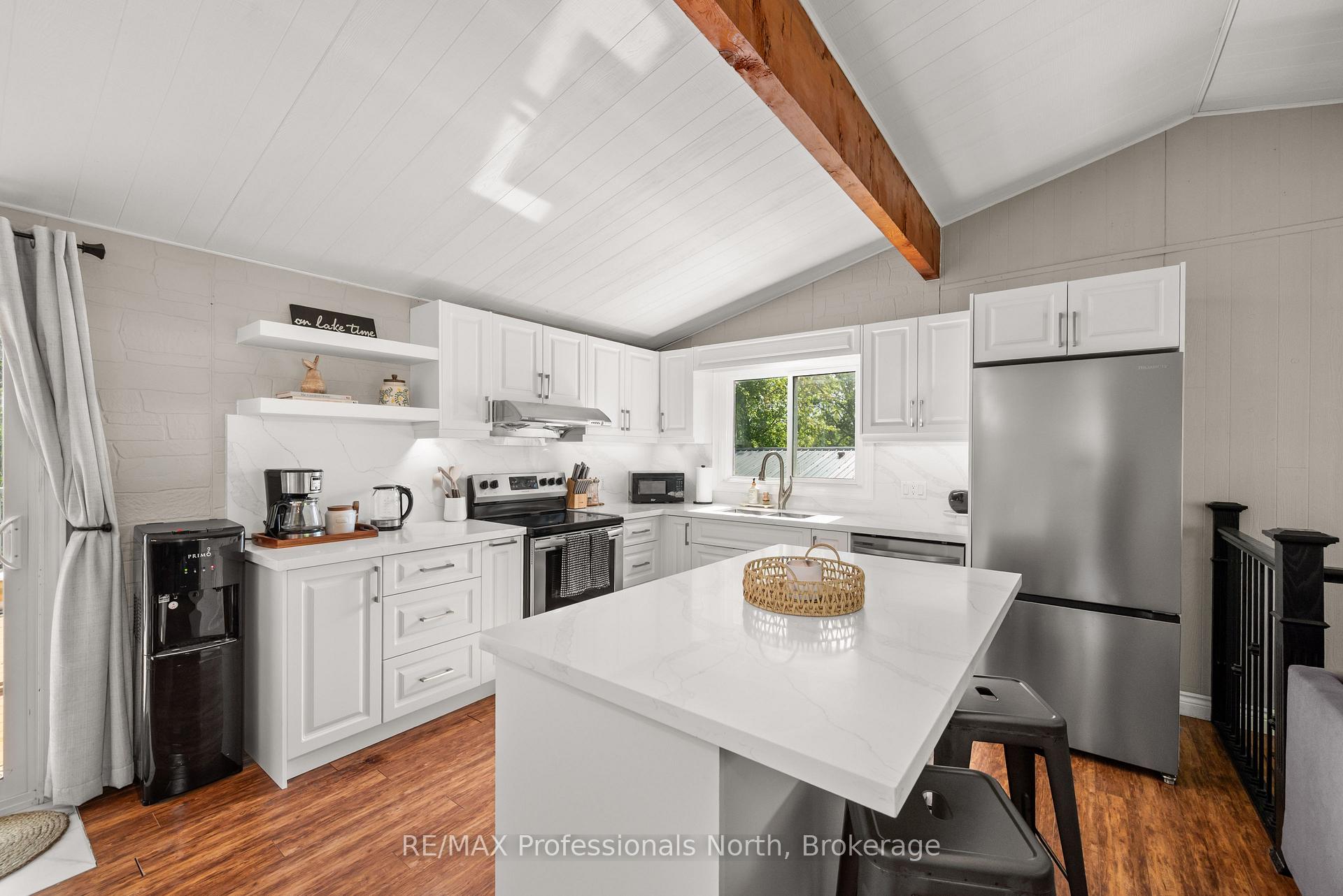Photo 21 of 284 Moorings Drive, Kawartha Lakes, Somerville — HOMEH