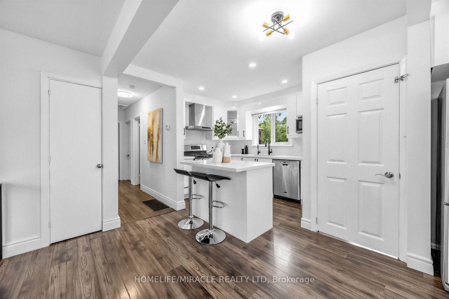 Photo 11 of 509 Beurling Avenue, Oshawa, McLaughlin — HOMEH
