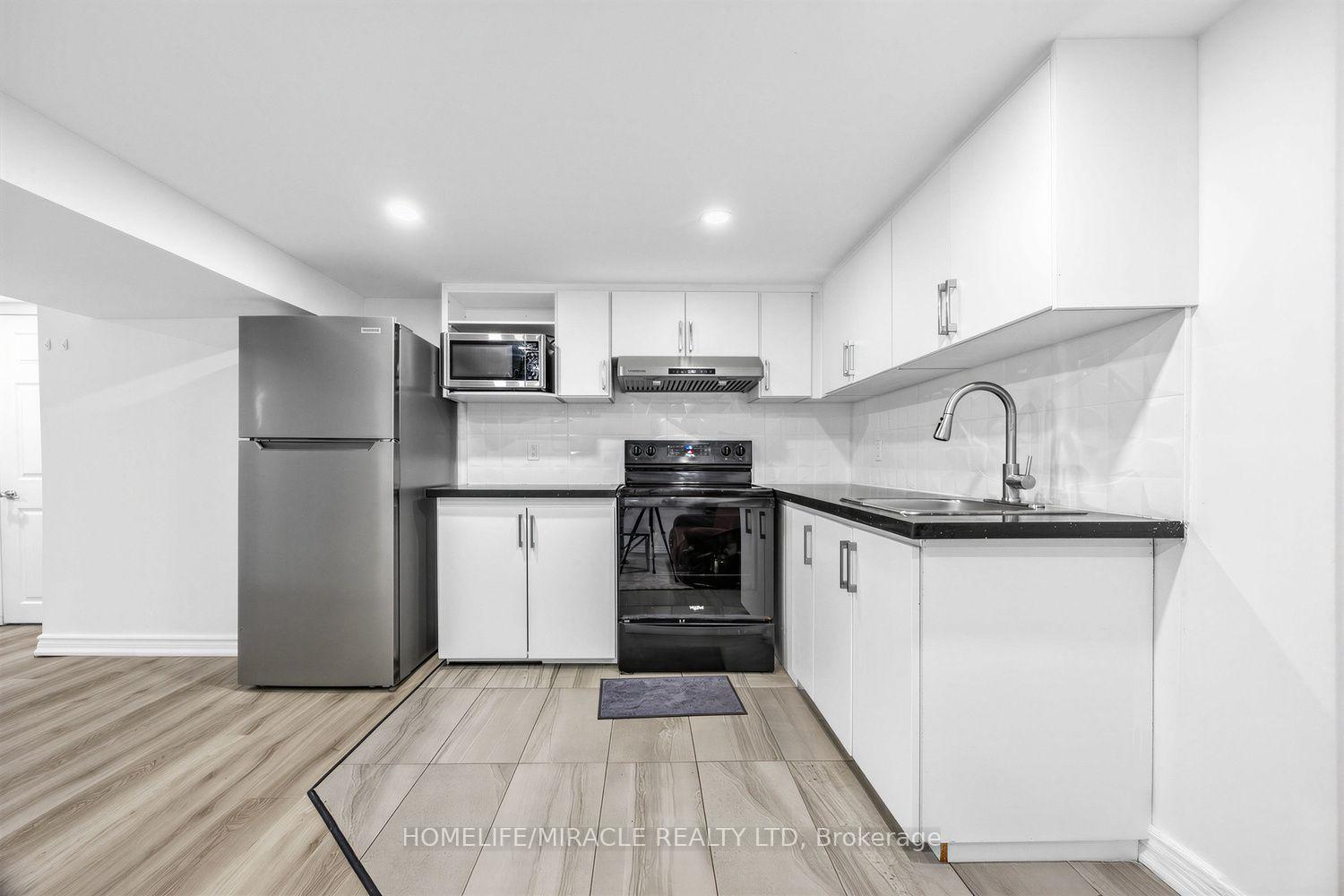 Photo 23 of 509 Beurling Avenue, Oshawa, McLaughlin — HOMEH