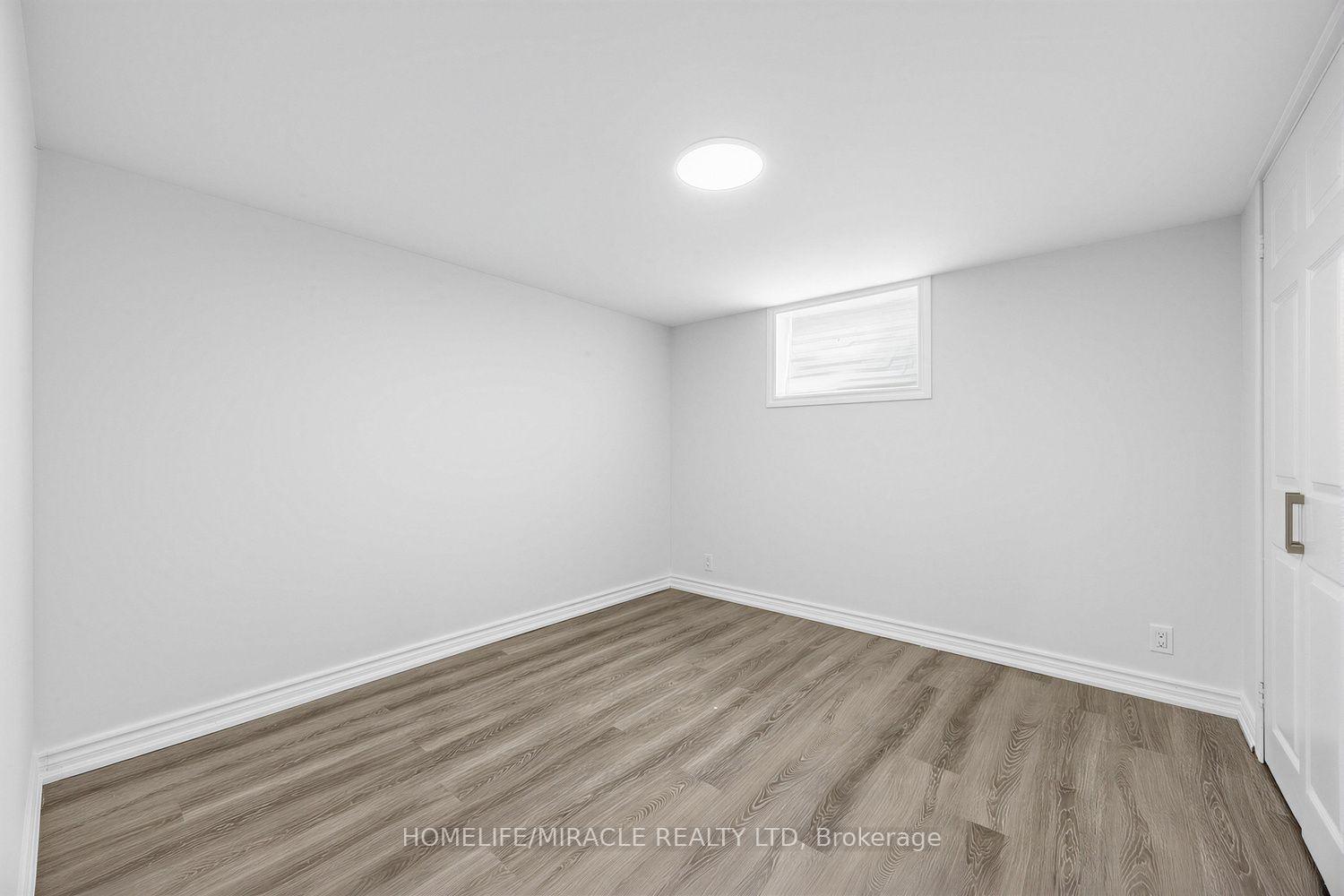 Photo 29 of 509 Beurling Avenue, Oshawa, McLaughlin — HOMEH