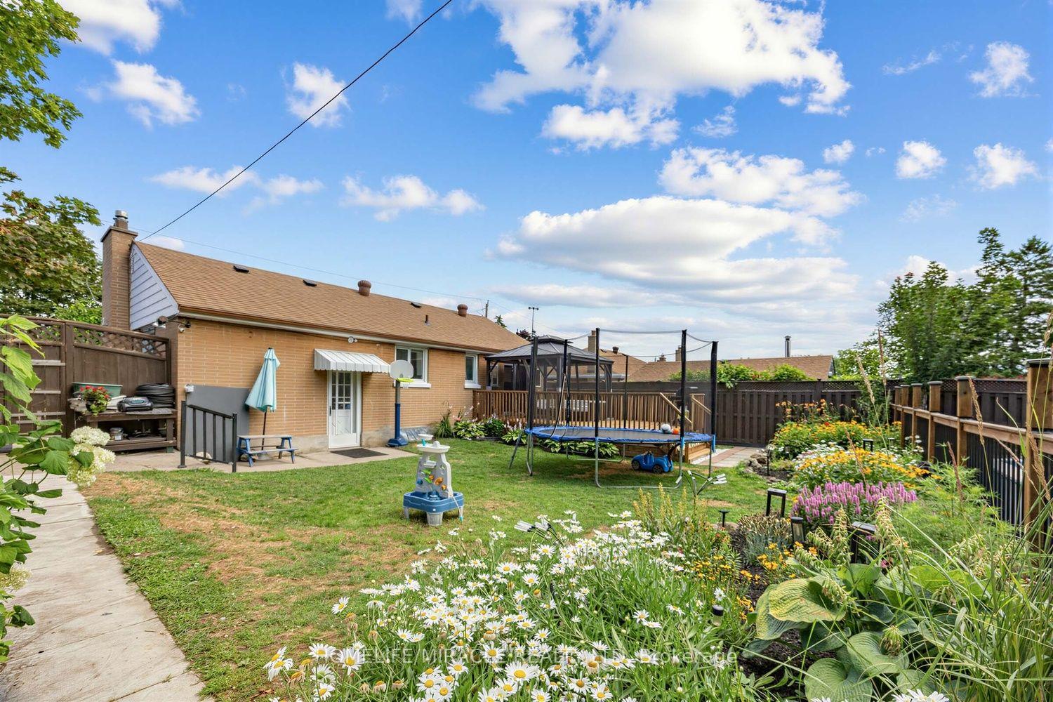 Photo 35 of 509 Beurling Avenue, Oshawa, McLaughlin — HOMEH
