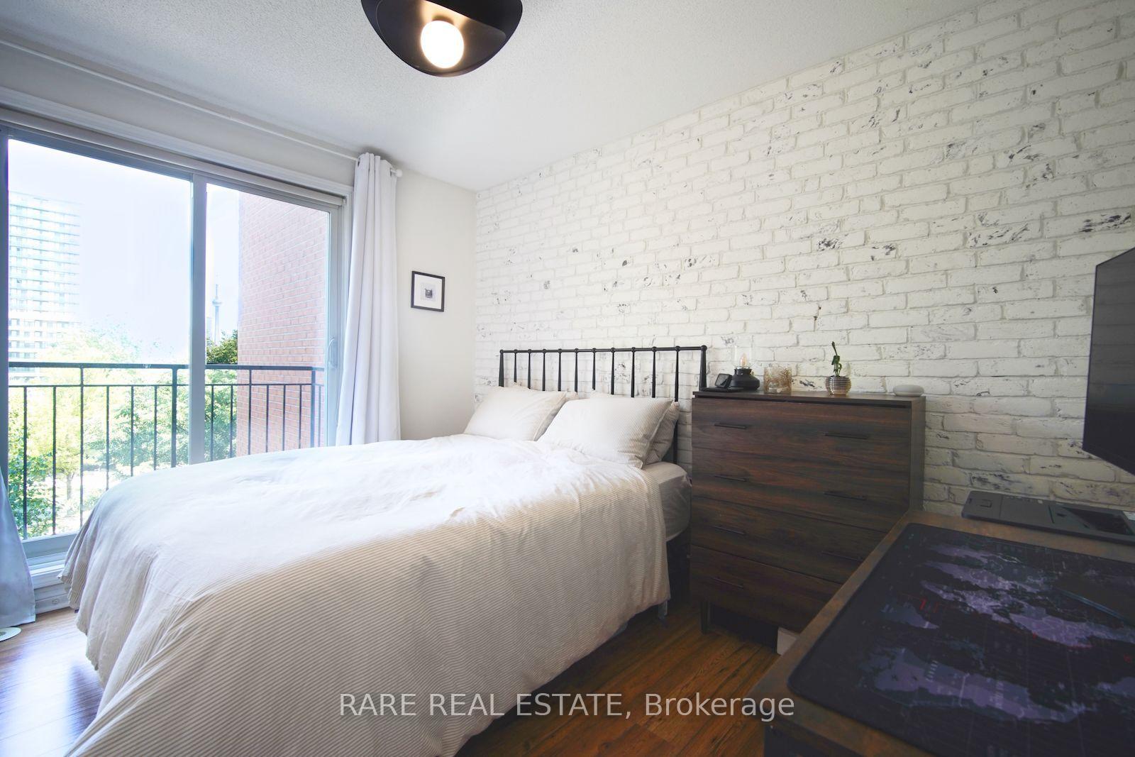 Photo 11 of Unit 220, 50 Joe Shuster Way, Toronto, South Parkdale — HOMEH