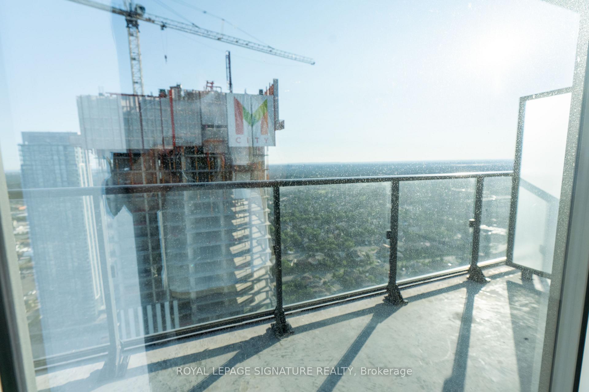 Photo 15 of Unit 4312, 448 Burnhamthorpe Road W, Mississauga, City Centre — HOMEH