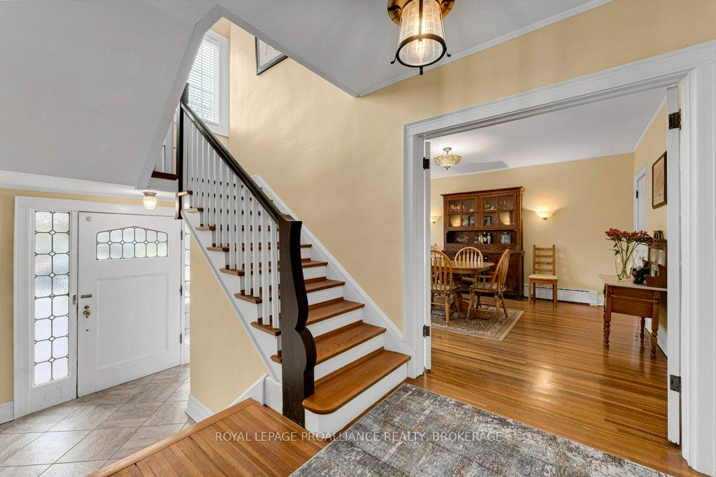 Photo 5 of 163 Pine Street, Gananoque, Gananoque — HOMEH