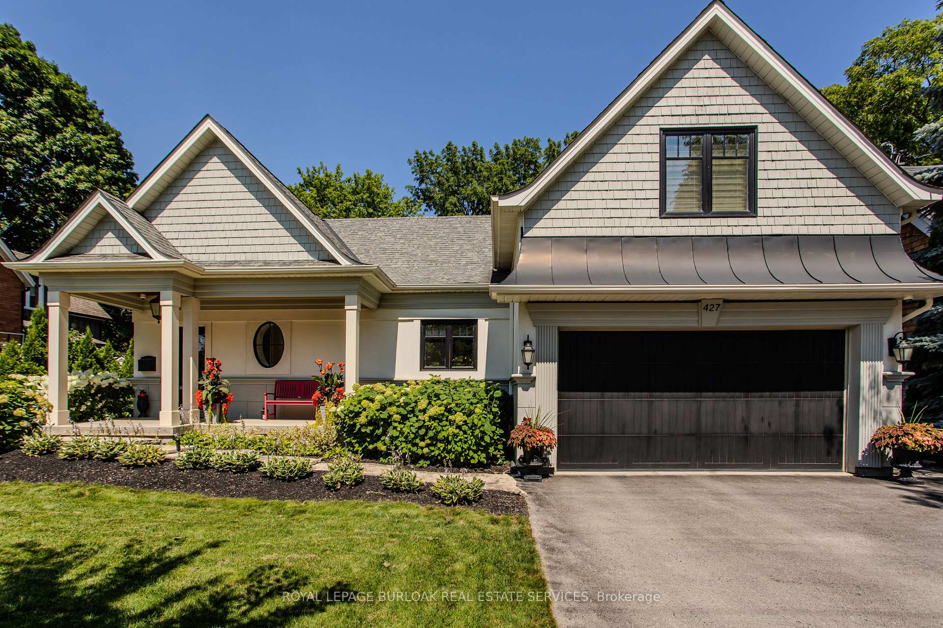 Photo 1 of 427 Smith Avenue, Burlington, Brant — HOMEH