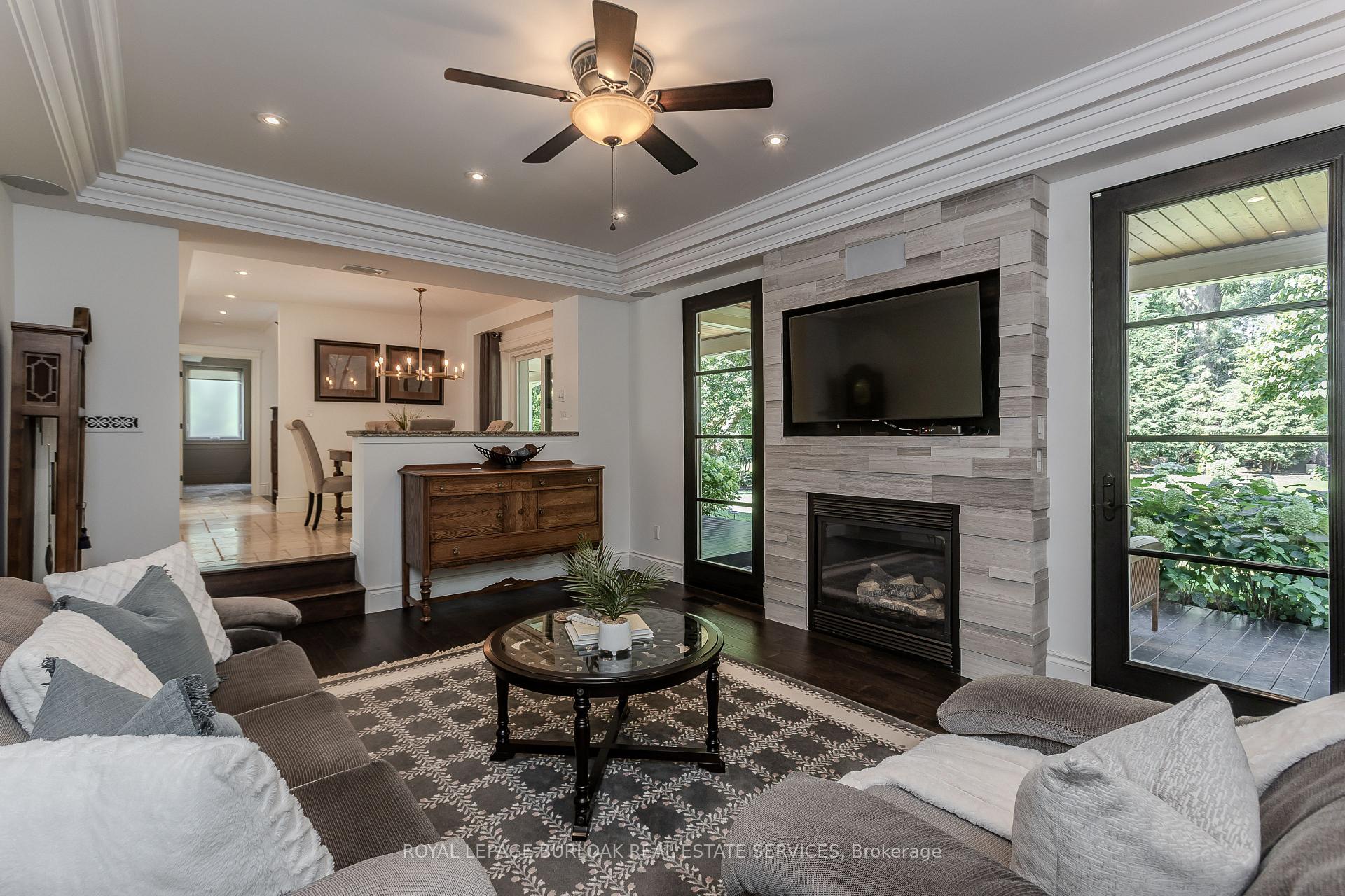 Photo 15 of 427 Smith Avenue, Burlington, Brant — HOMEH