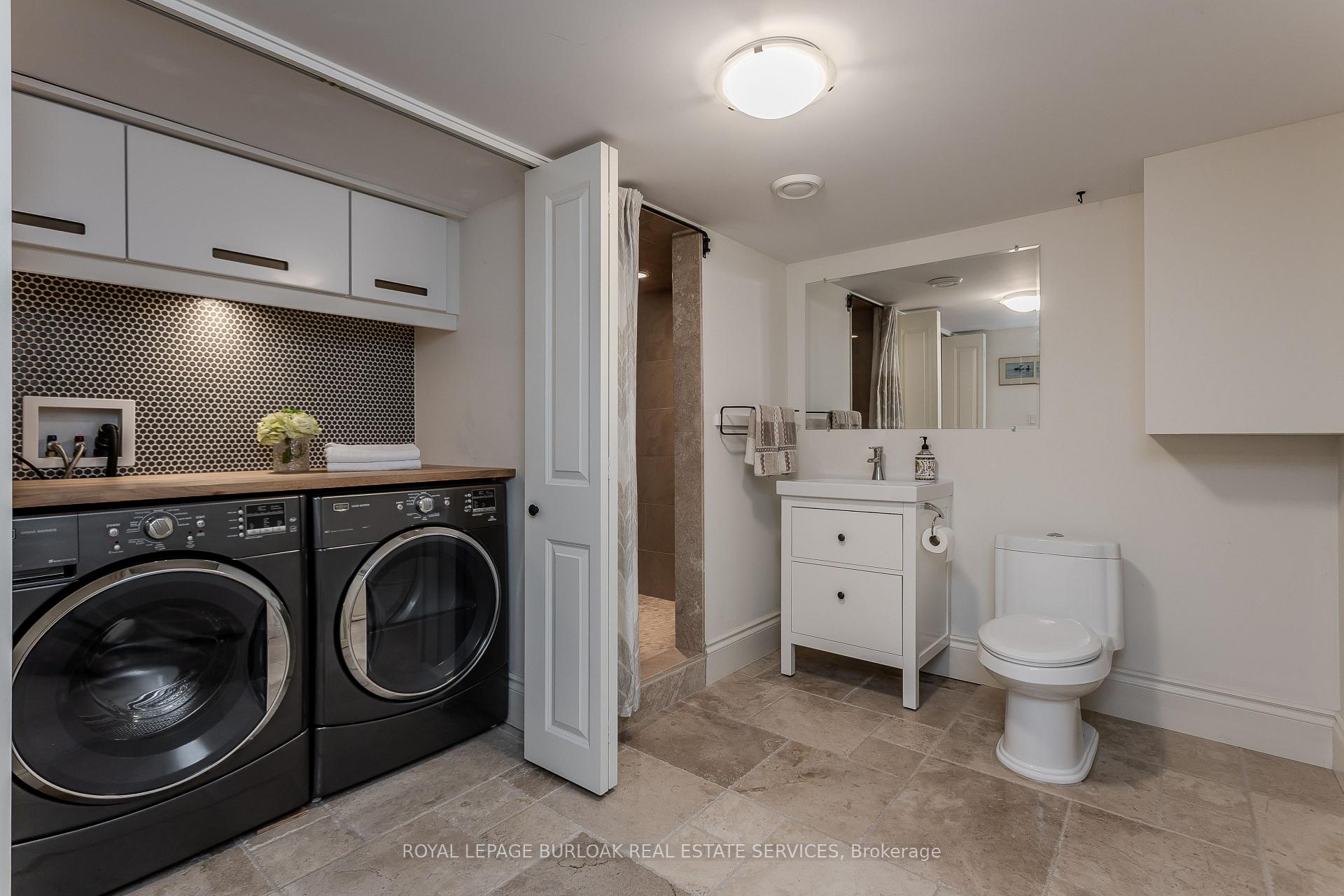 Photo 38 of 427 Smith Avenue, Burlington, Brant — HOMEH
