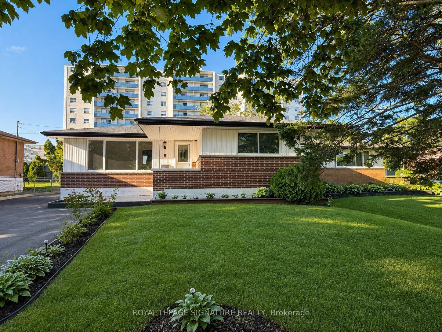 Photo 1 of Unit Upper, 9 Fieldway Drive, Hamilton, Ainslie Wood — HOMEH