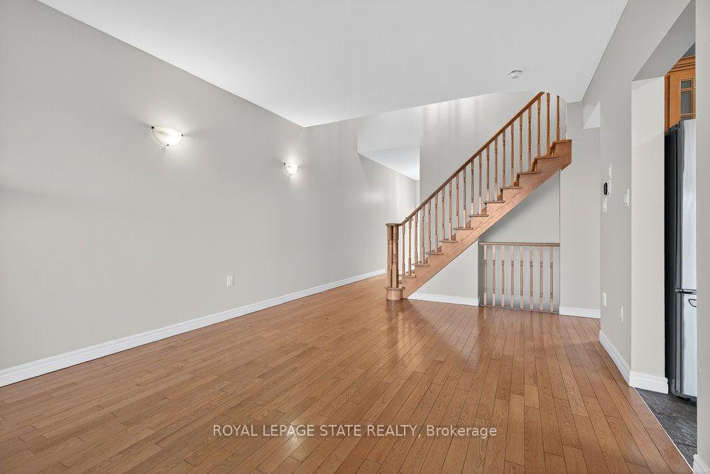 Photo 14 of Unit 4, 97 Sunvale Place, Hamilton, Stoney Creek — HOMEH