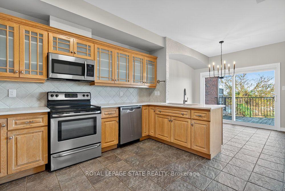 Photo 19 of Unit 4, 97 Sunvale Place, Hamilton, Stoney Creek — HOMEH