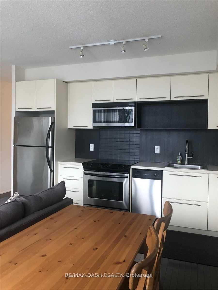 Photo 7 of Unit 2702, 25 Carlton Street, Toronto, Church-Yonge Corridor — HOMEH