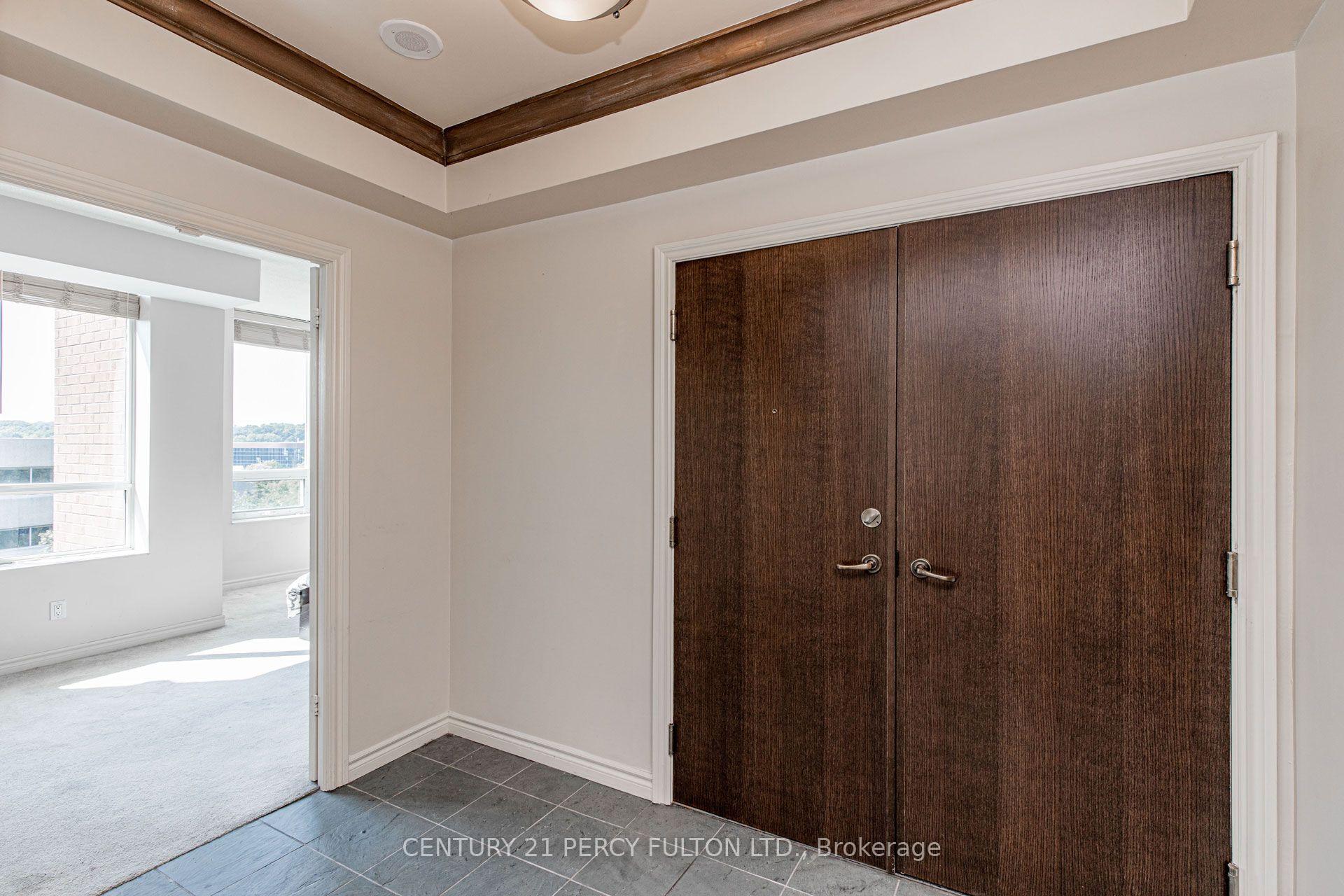 Photo 7 of Unit 816, 18 William Carson Crescent, North York, St. Andrew-Windfields — HOMEH
