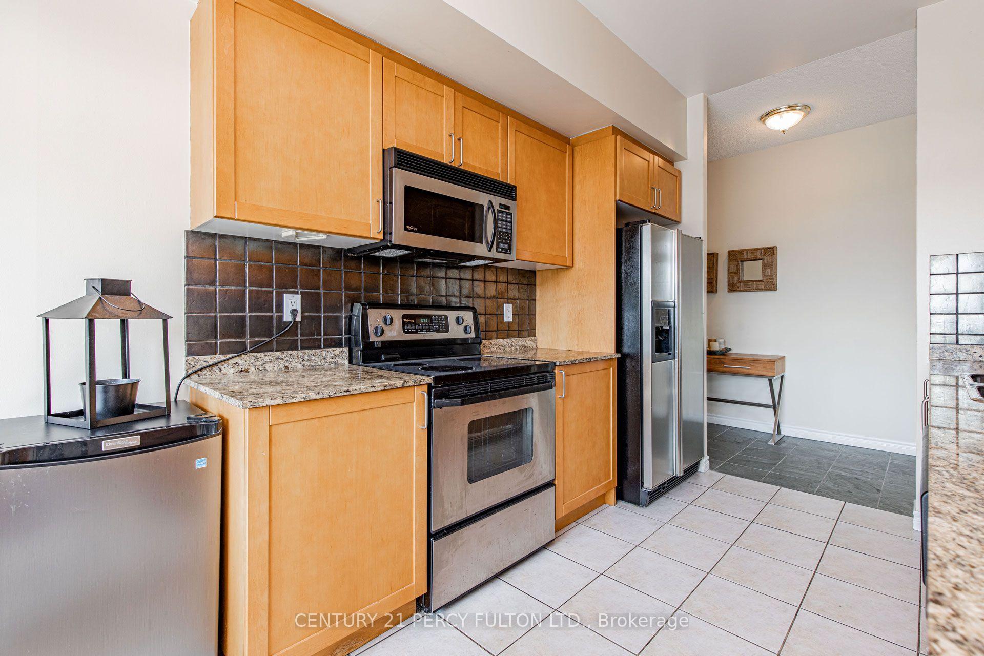 Photo 19 of Unit 816, 18 William Carson Crescent, North York, St. Andrew-Windfields — HOMEH