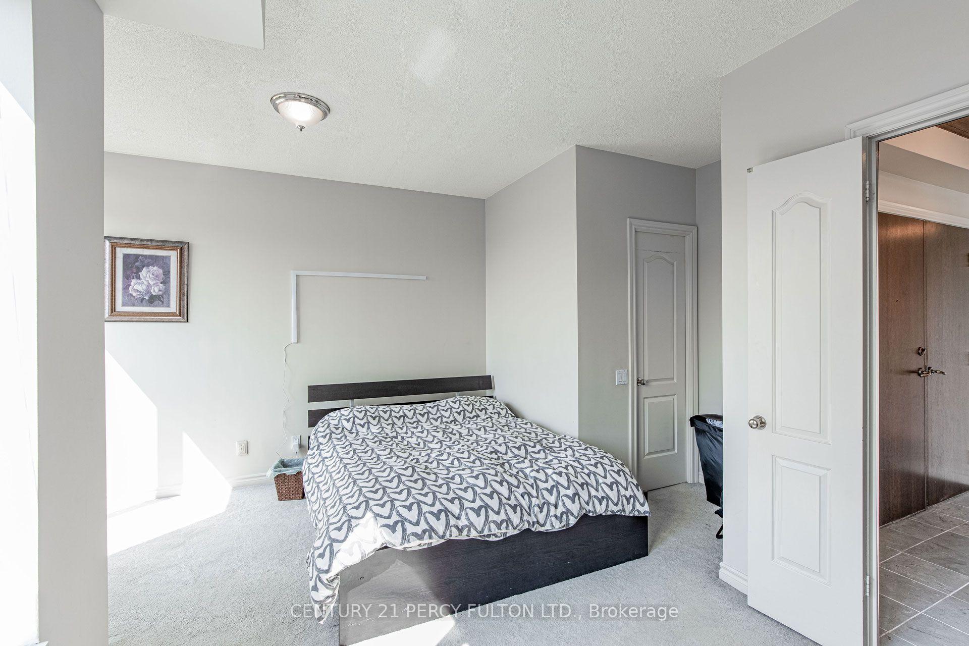 Photo 29 of Unit 816, 18 William Carson Crescent, North York, St. Andrew-Windfields — HOMEH
