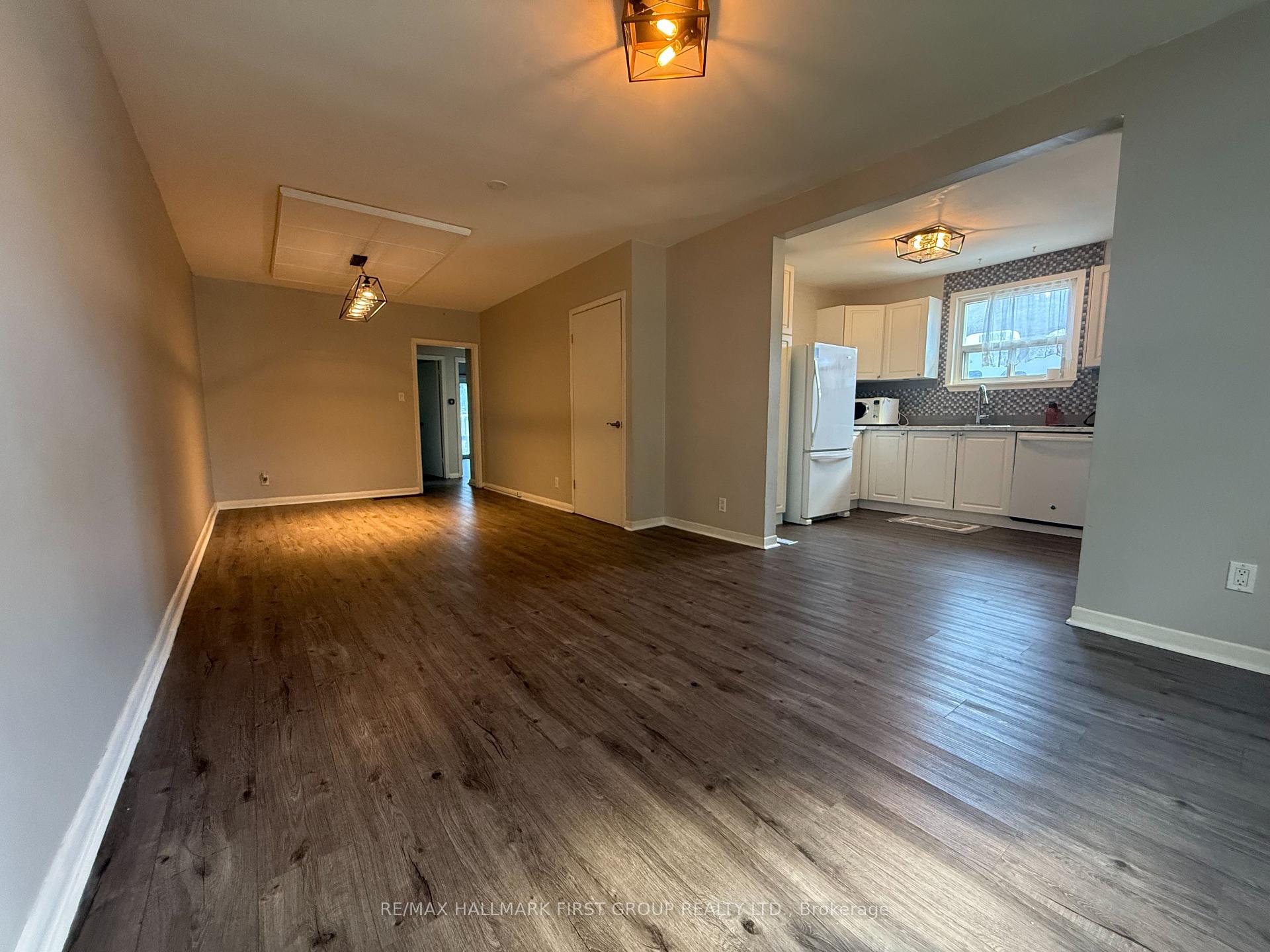 Photo 6 of 68 Tulloch Drive, Ajax, South East — HOMEH