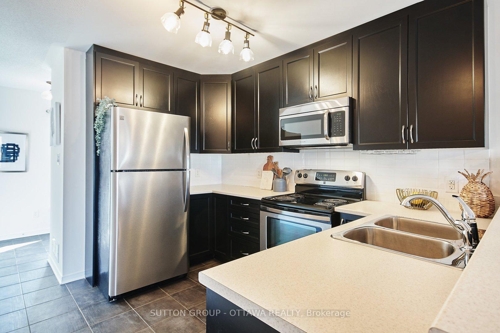 Photo 7 of 2625 Longfields Drive, Ottawa, Barrhaven - Stonebridge — HOMEH