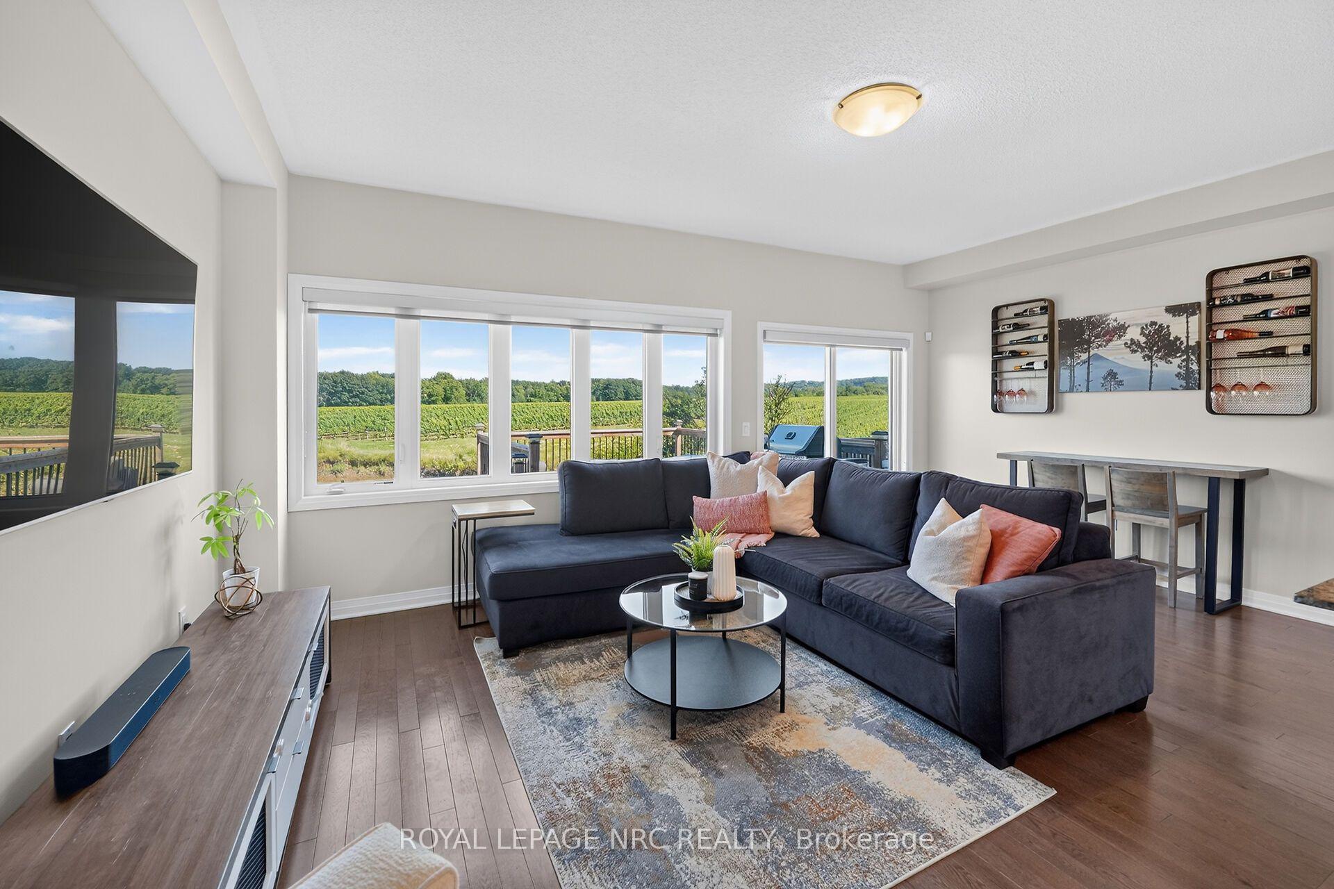 Photo 6 of 4173 Cherry Heights Boulevard, Lincoln, Beamsville — HOMEH
