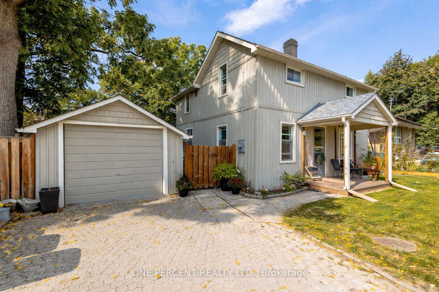 Photo 26 of 3 Bird Avenue, Brampton, Downtown Brampton — HOMEH