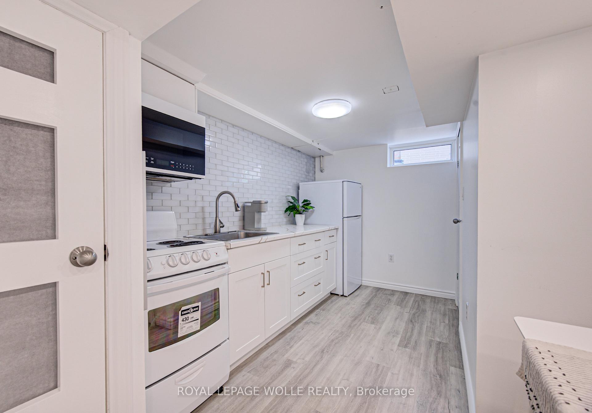 Photo 25 of 152 Clark Avenue, Kitchener, Vanier - Kitchener — HOMEH