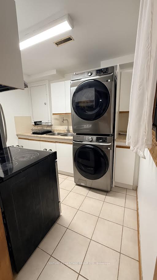Photo 13 of Unit Bsmt, 37 April Gardens N, Aurora, Aurora Heights — HOMEH