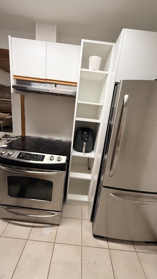 Photo 20 of Unit Bsmt, 37 April Gardens N, Aurora, Aurora Heights — HOMEH