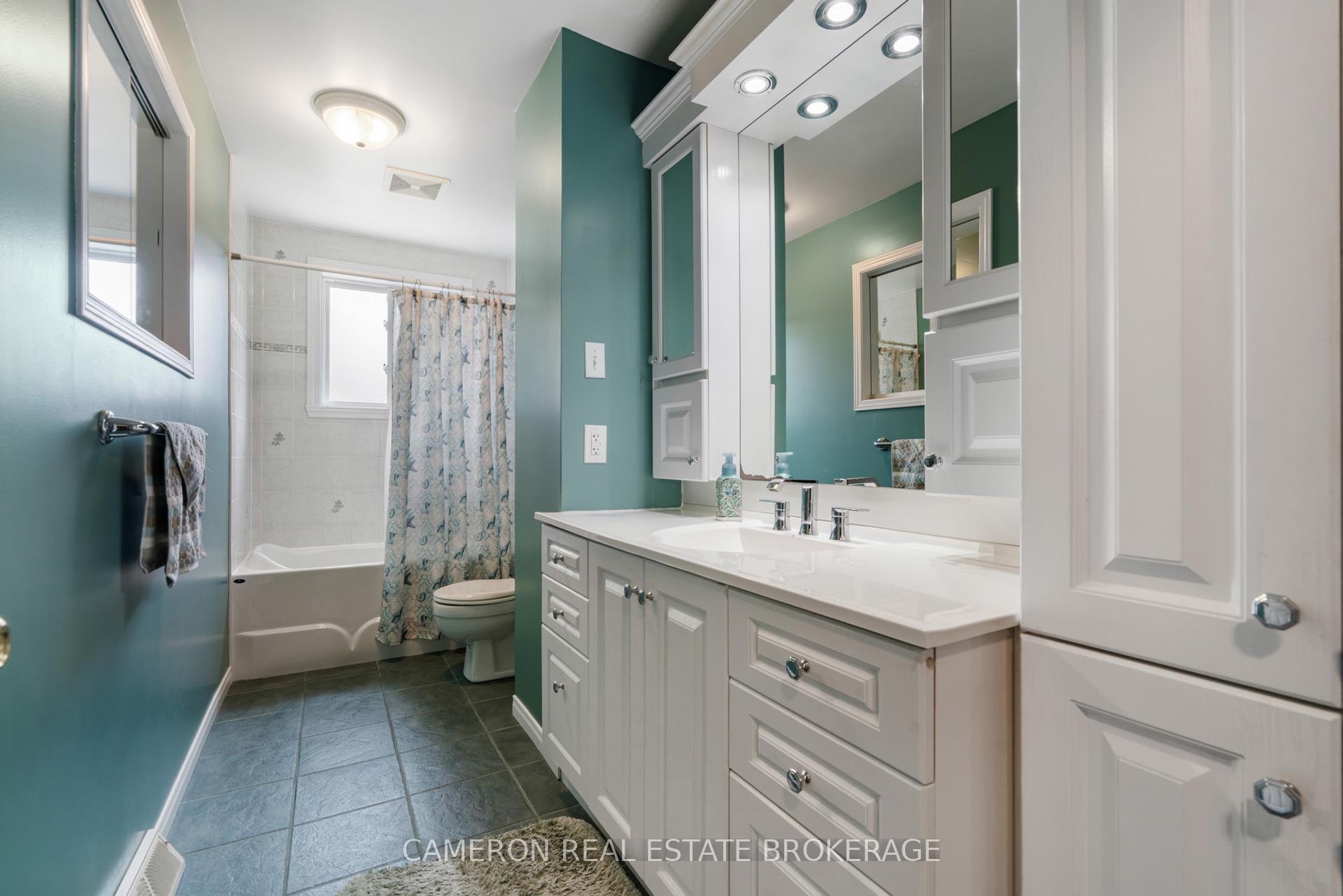 Photo 11 of 409 Danis Avenue, Cornwall, Cornwall — HOMEH