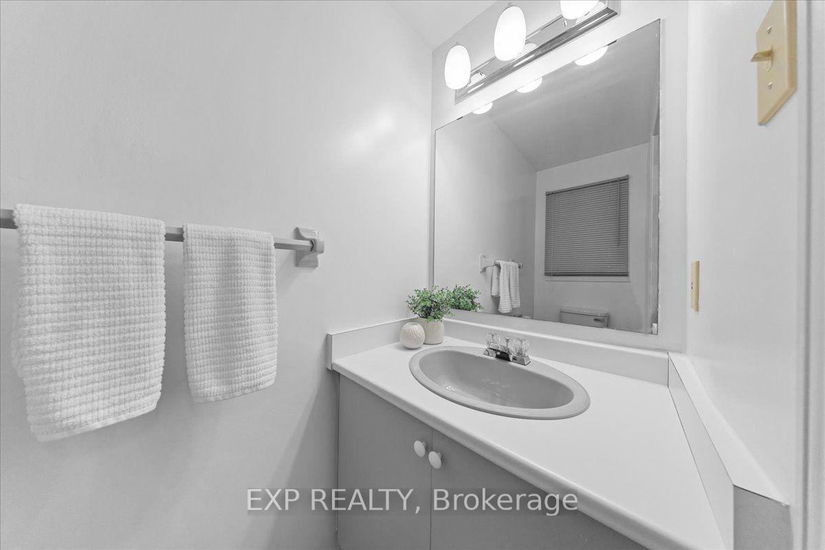 Photo 6 of 77 Waterton Crescent, Ottawa, Kanata - Bridlewood — HOMEH
