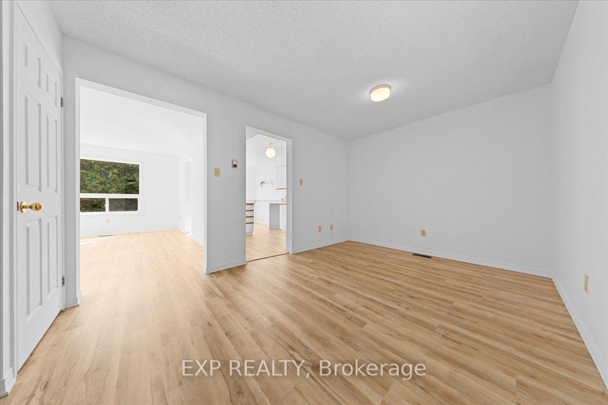 Photo 7 of 77 Waterton Crescent, Ottawa, Kanata - Bridlewood — HOMEH