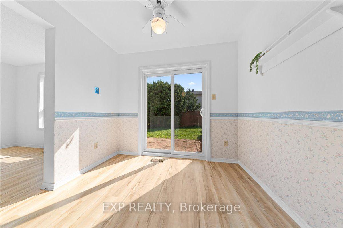 Photo 17 of 77 Waterton Crescent, Ottawa, Kanata - Bridlewood — HOMEH