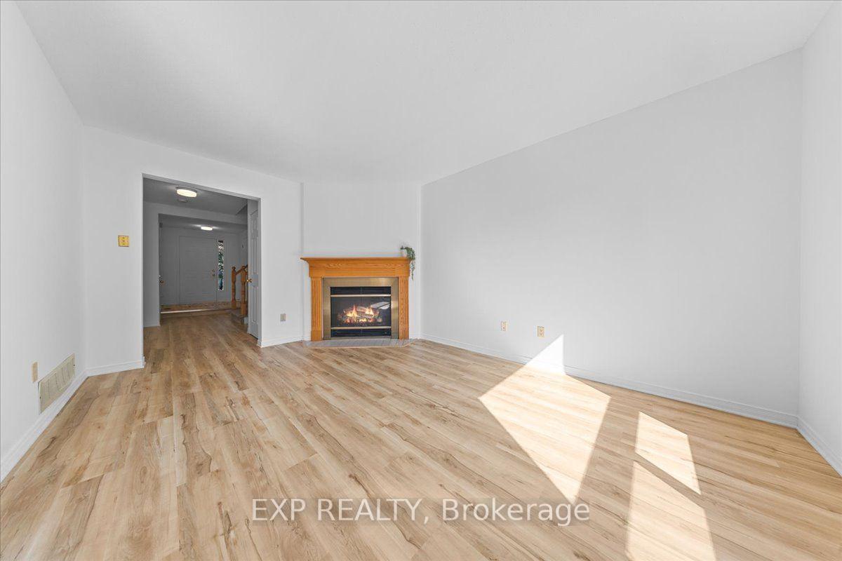 Photo 20 of 77 Waterton Crescent, Ottawa, Kanata - Bridlewood — HOMEH