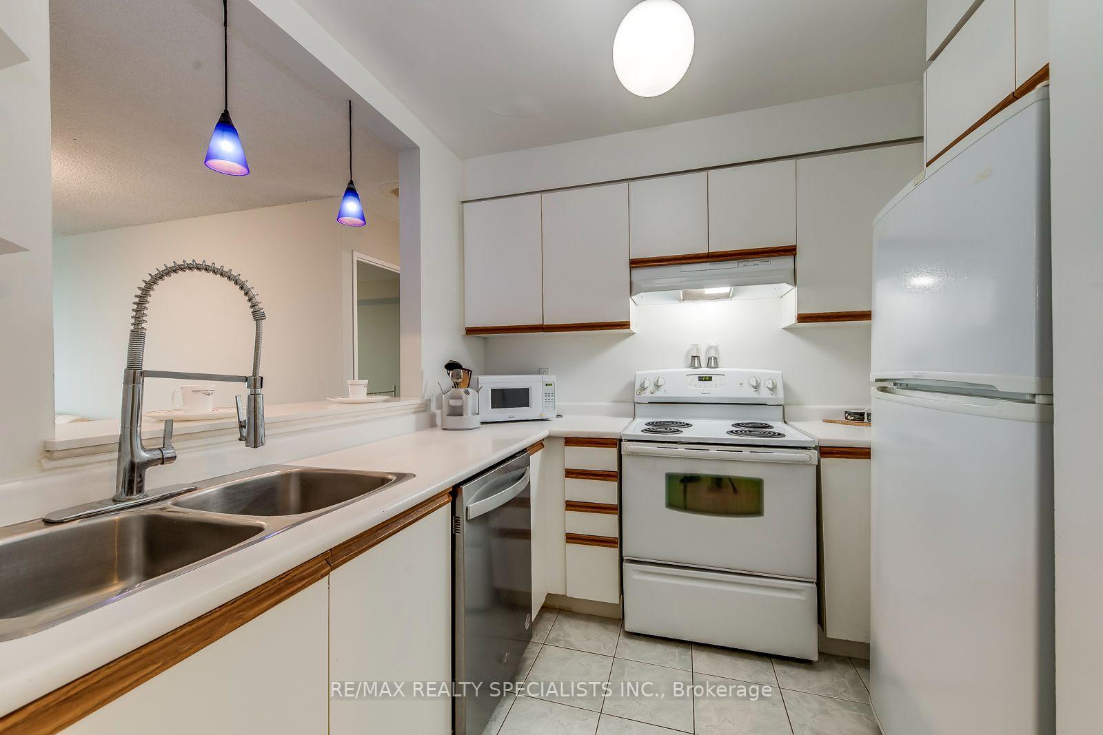 Photo 19 of Unit 1112, 2177 Burnhamthorpe Road, Mississauga, Erin Mills — HOMEH