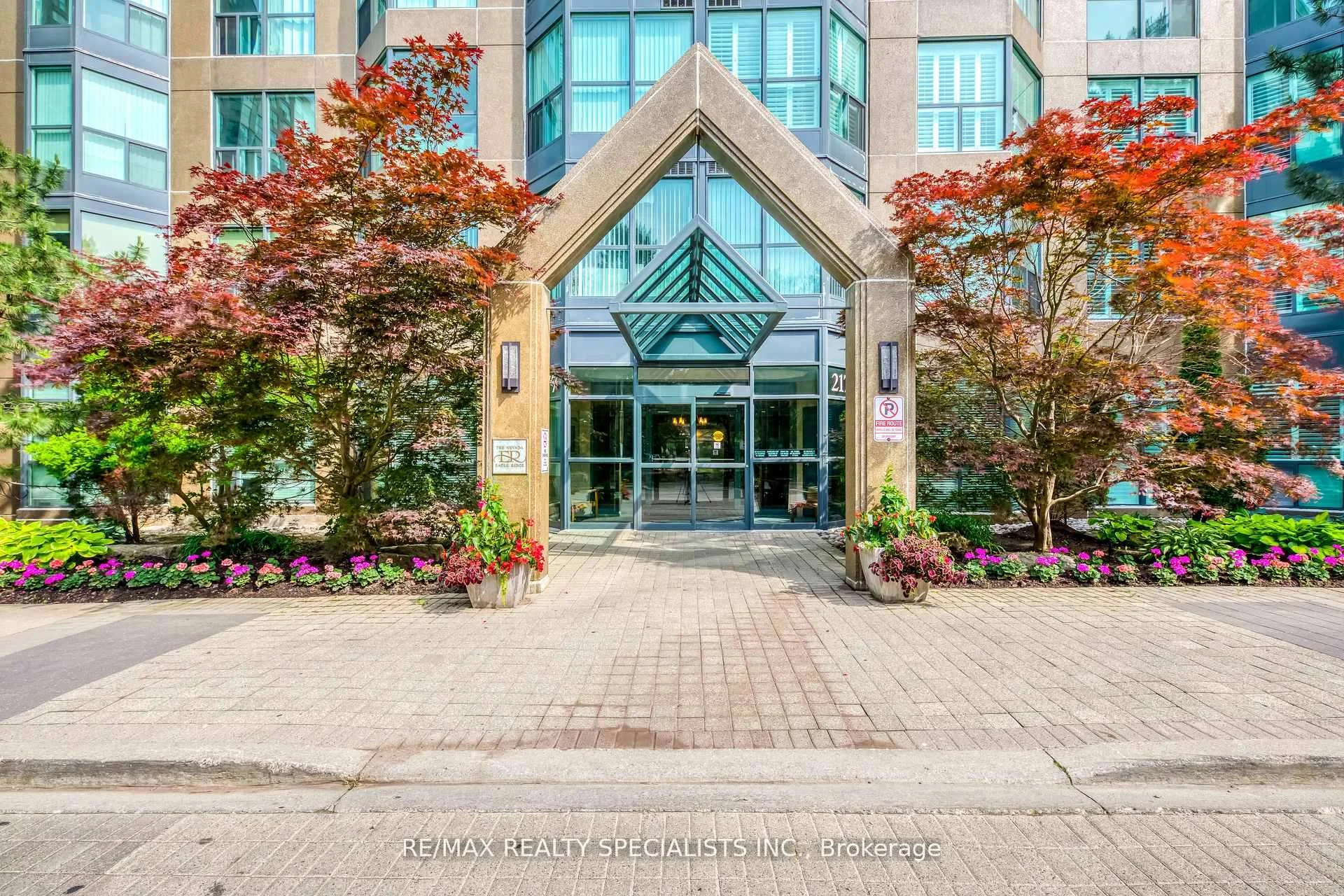 Photo 6 of Unit 1112, 2177 Burnhamthorpe Road, Mississauga, Erin Mills — HOMEH