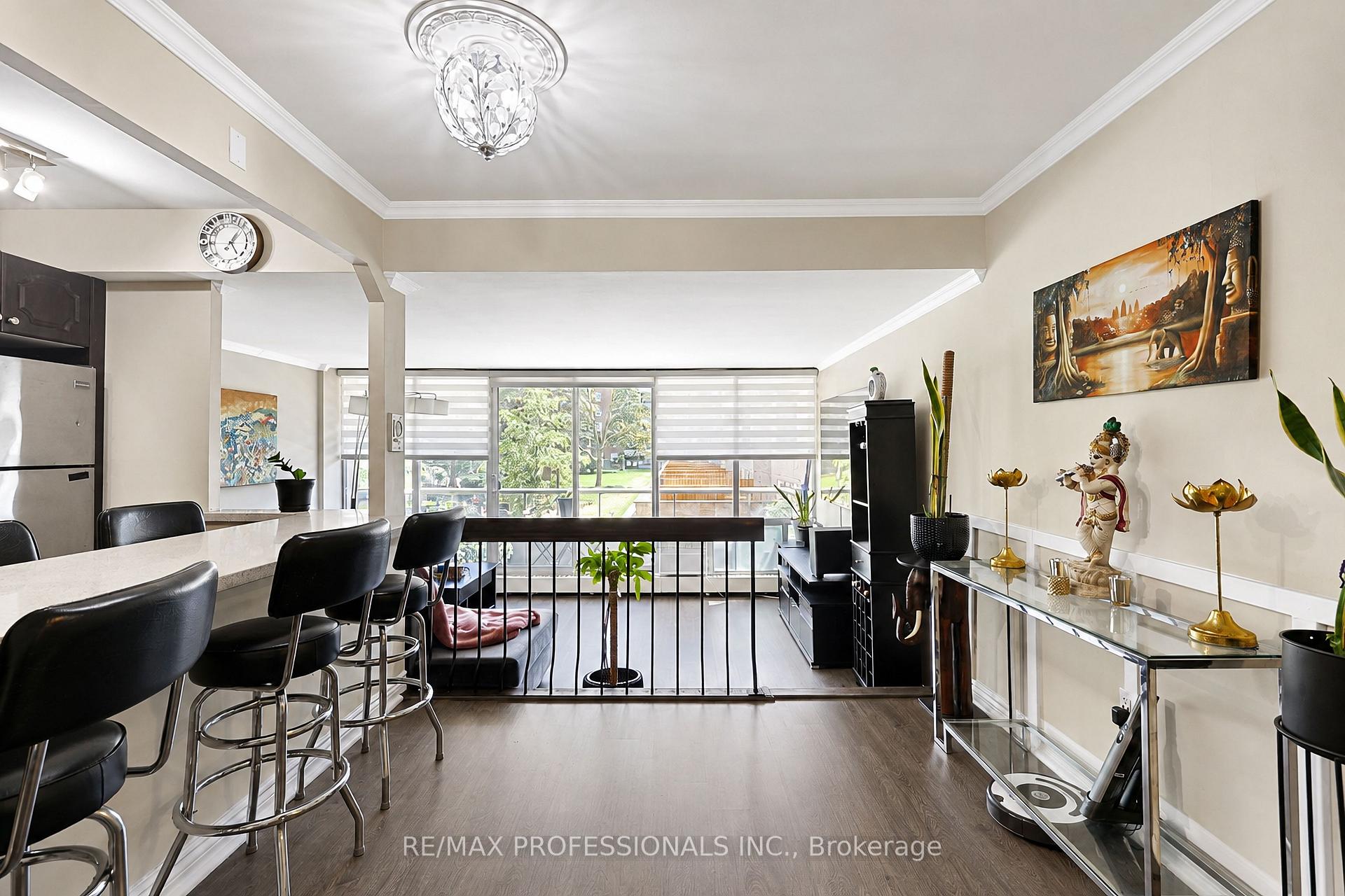 Photo 6 of Unit 209, 31 Four Winds Drive, North York, York University Heights — HOMEH