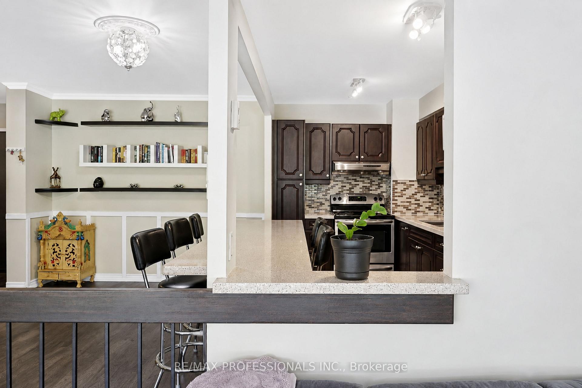 Photo 15 of Unit 209, 31 Four Winds Drive, North York, York University Heights — HOMEH