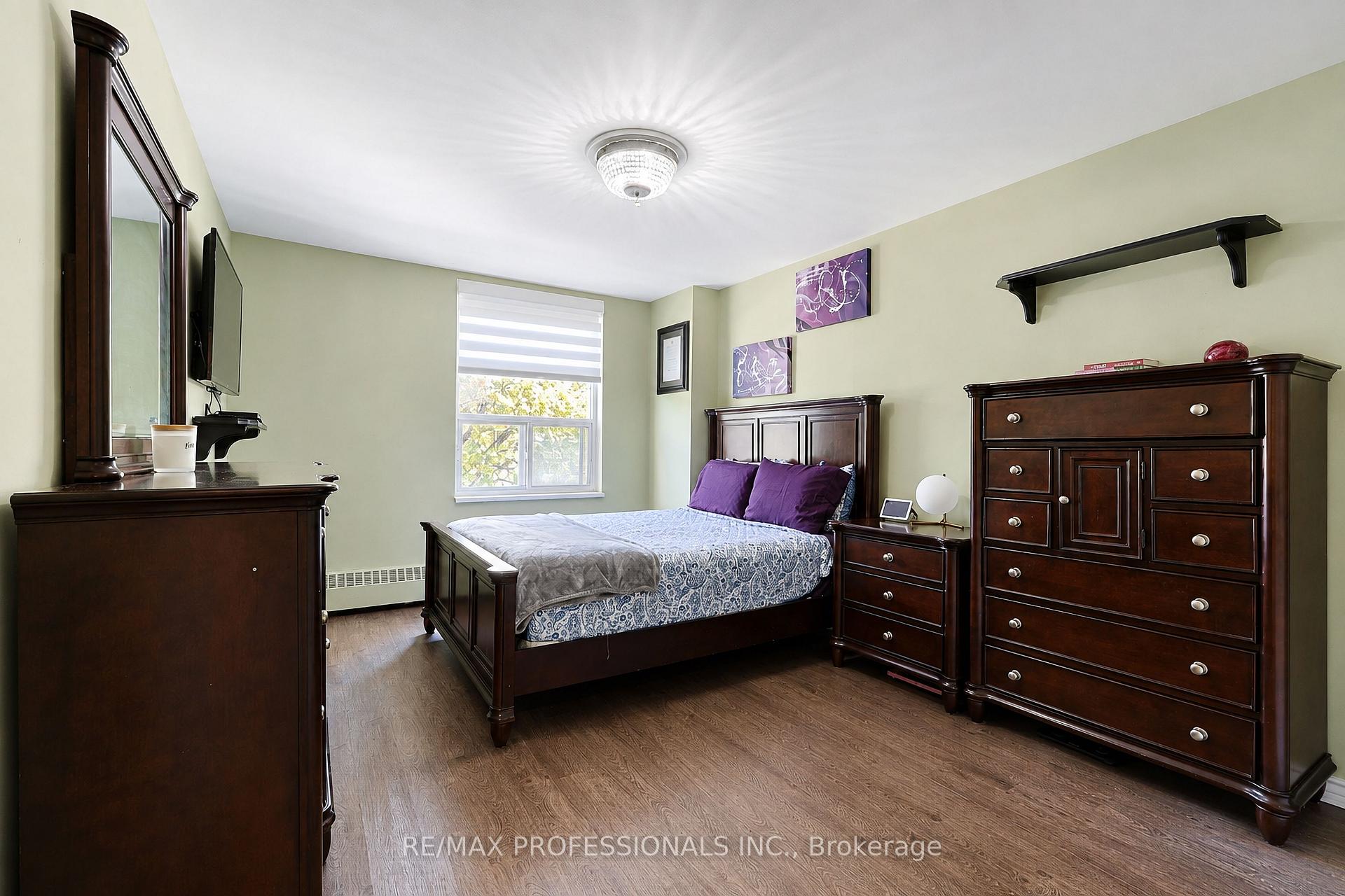 Photo 24 of Unit 209, 31 Four Winds Drive, North York, York University Heights — HOMEH