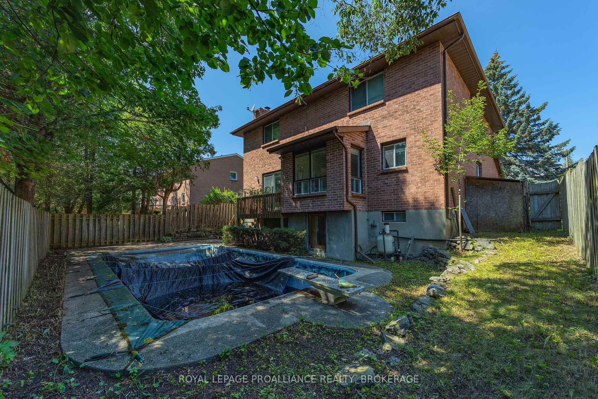 Photo 4 of 951 Newcastle Street, Kingston, North of Taylor-Kidd Blvd — HOMEH